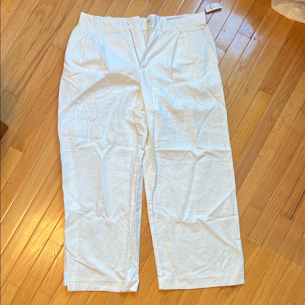 GAP Women's White Trousers